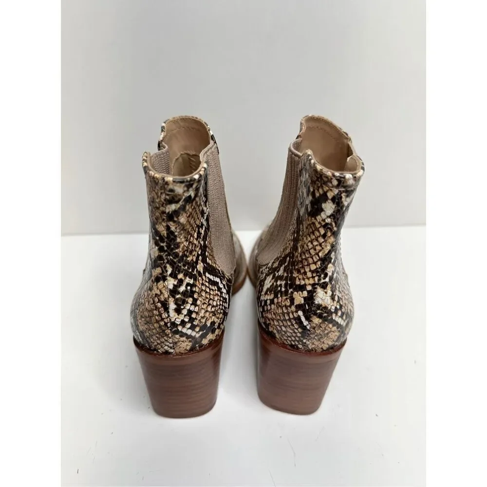 Vince‎ Camuto Boots Size 6 Leather Animal Print Almond Toe Ankle Booties